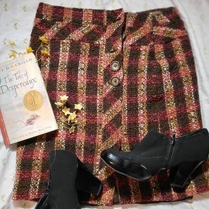 Fall time plaid skirt